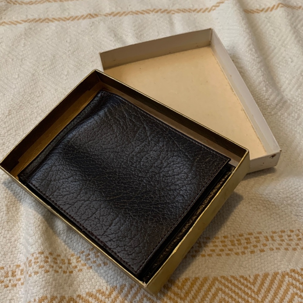 New In Box Vintage Enger Kress Seal Grain Cowhide Leather Wallet
